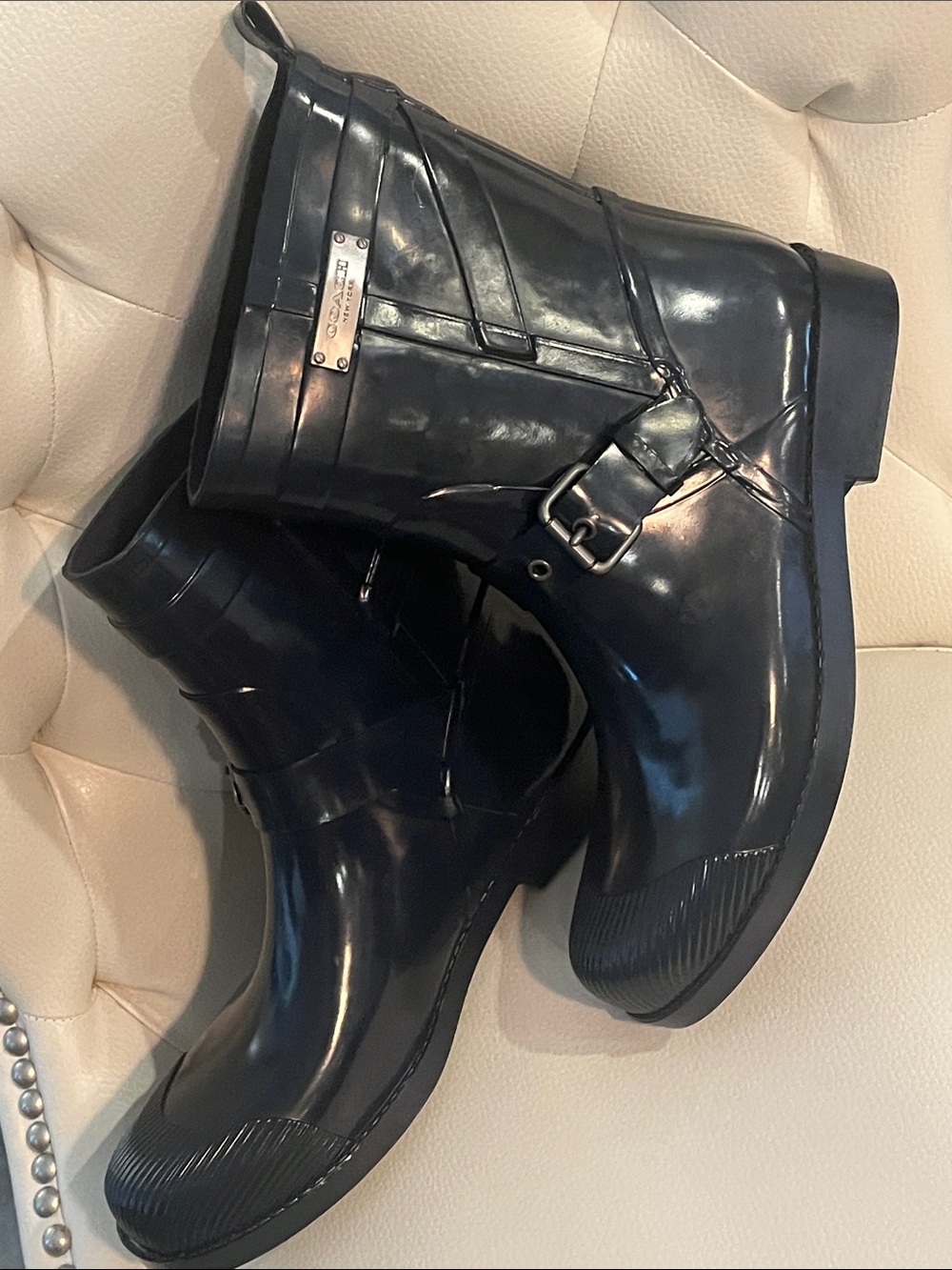 Coach Navy Blue Rain Boots Silver metal Buckle  Detailed Design Size 8 Beautiful